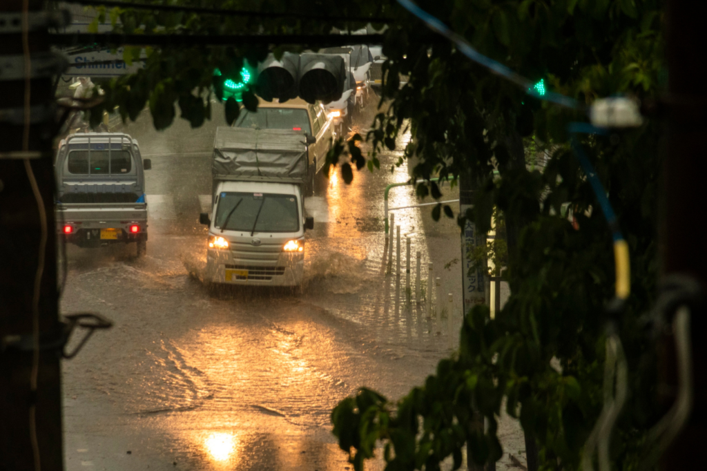 Seguros para temporada de lluvias Colombia - Perez Lara