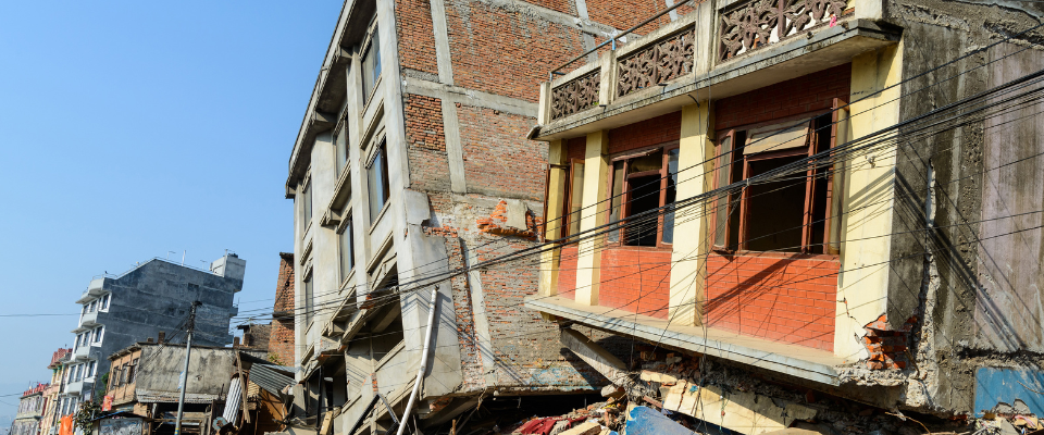 Tu vivienda o negocio resultó afectado por el terremoto. Perez Lara
